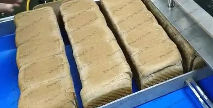 Commercial Toast Bread Slicer Machine 3 Sliced bread